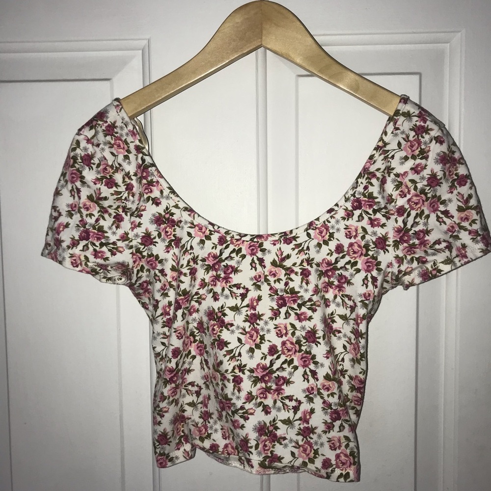 Forever 21 floral print crop top